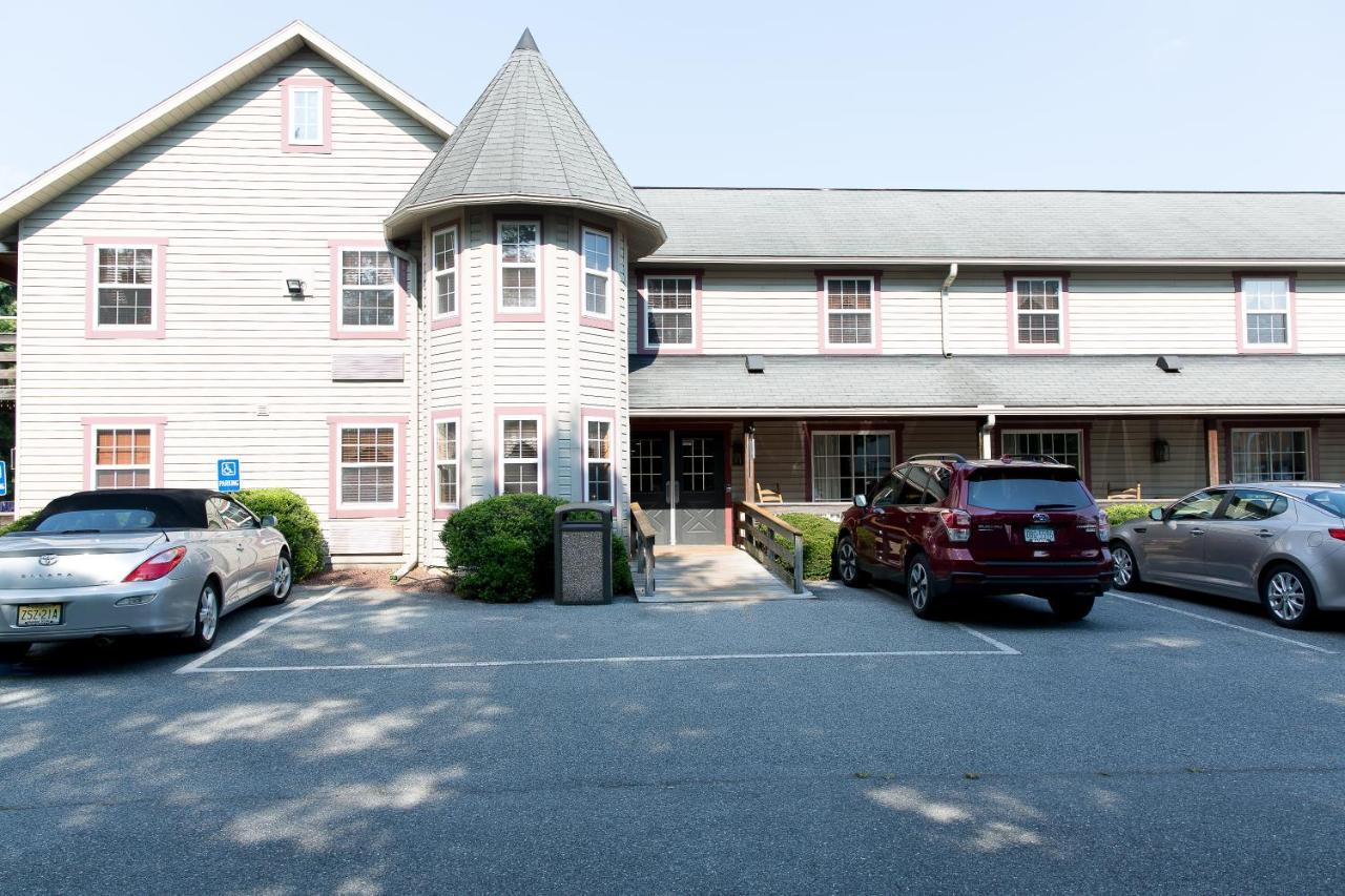 The Country Inn Of Lancaster Fertility Екстер'єр фото